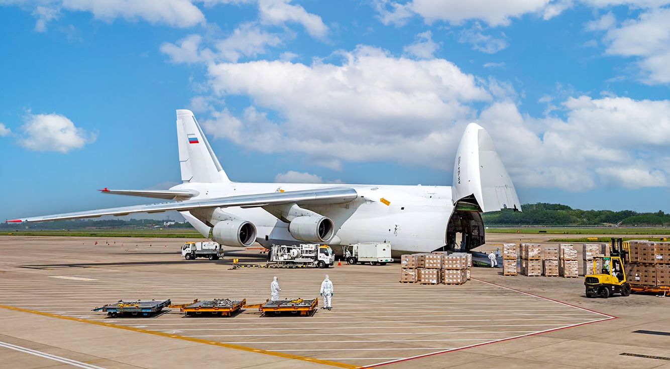AIR FREIGHT 空運